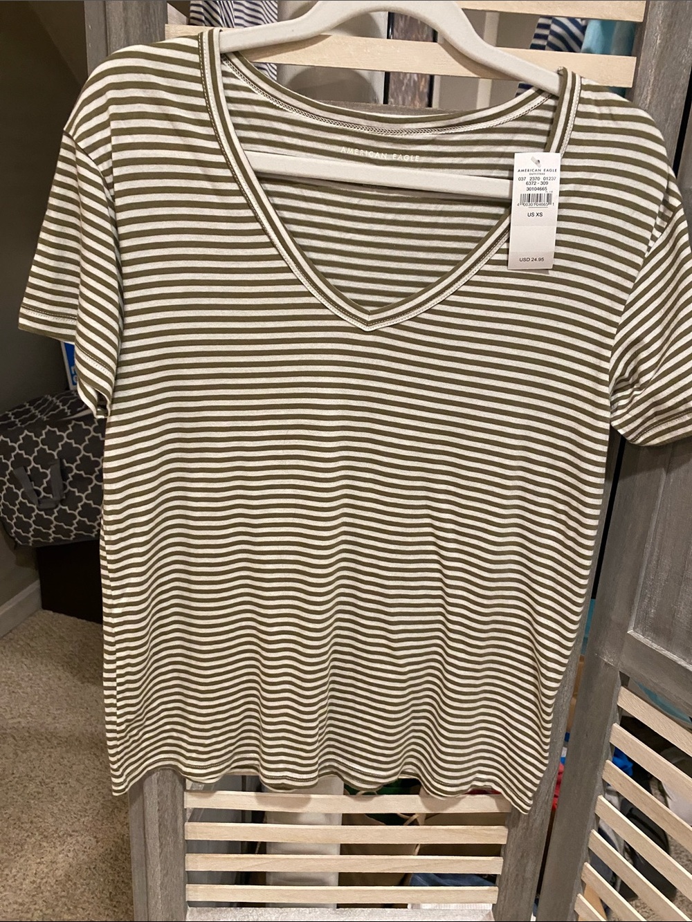 Brand new AE v neck stripe y shirt xs